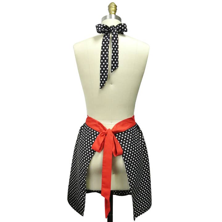 Wrapables.com - Wholesale Apron - Wrapables Retro 50's Polka Dot Apron