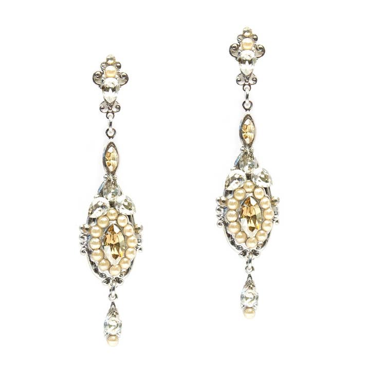 Boucles d'oreilles Livia pour la vente par Thomas Knoell Designs