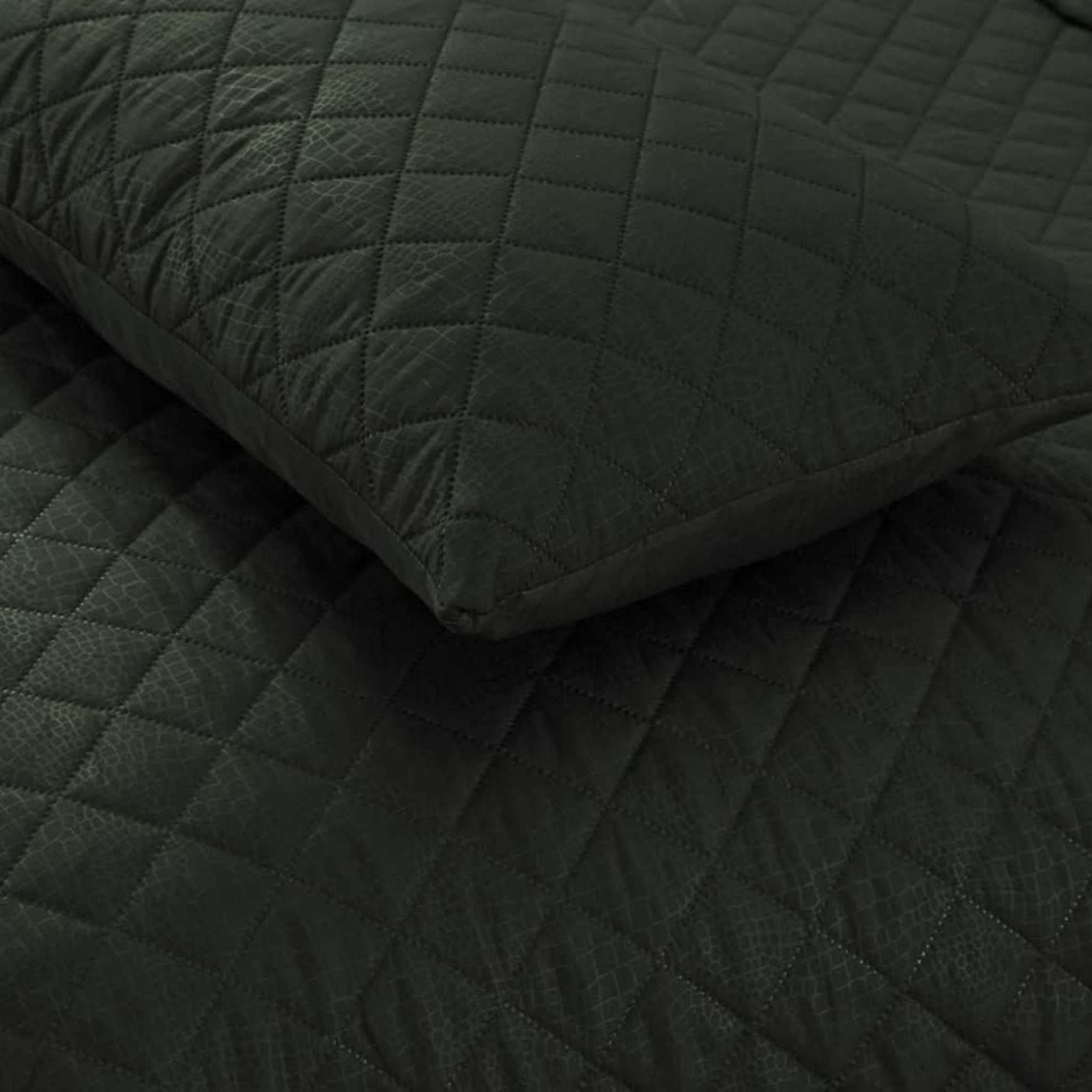 Beach Stone – wholesale Bedding set – Quilted Diamond floral pattern 3pcs comforter Set Quilted Luxury Bed Throws22