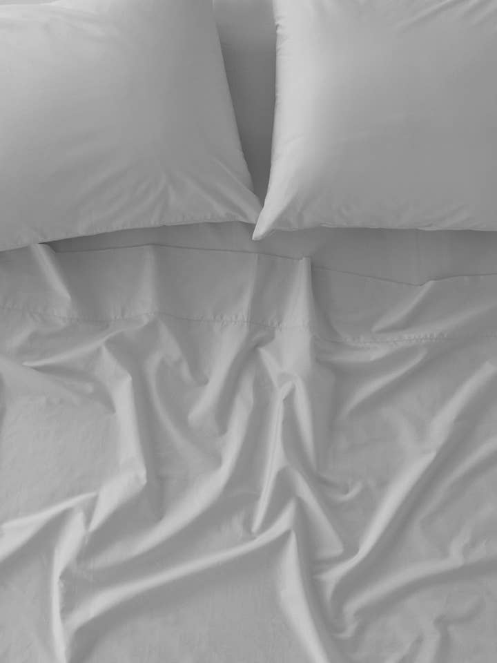 Mocha Mousse Home Organic Cool-Air Percale Flat Sheet for wholesale on Faire