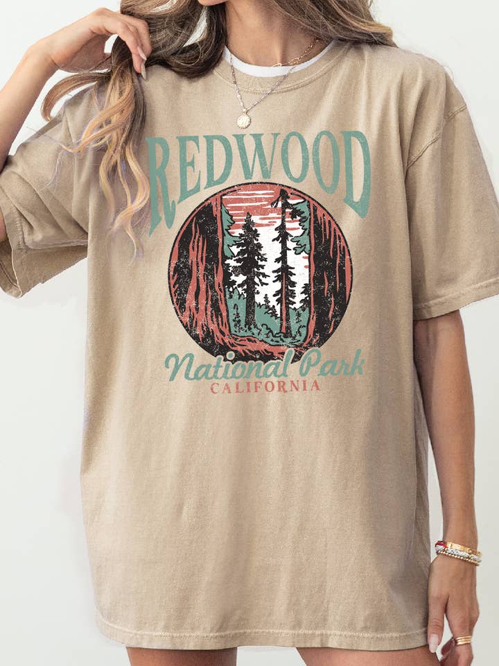 BT2571-OT Maglia Donna Stampa Grafica Natura Taglio Ampio Oversize per la vendita all'ingrosso da parte di BouTeeQue Closet