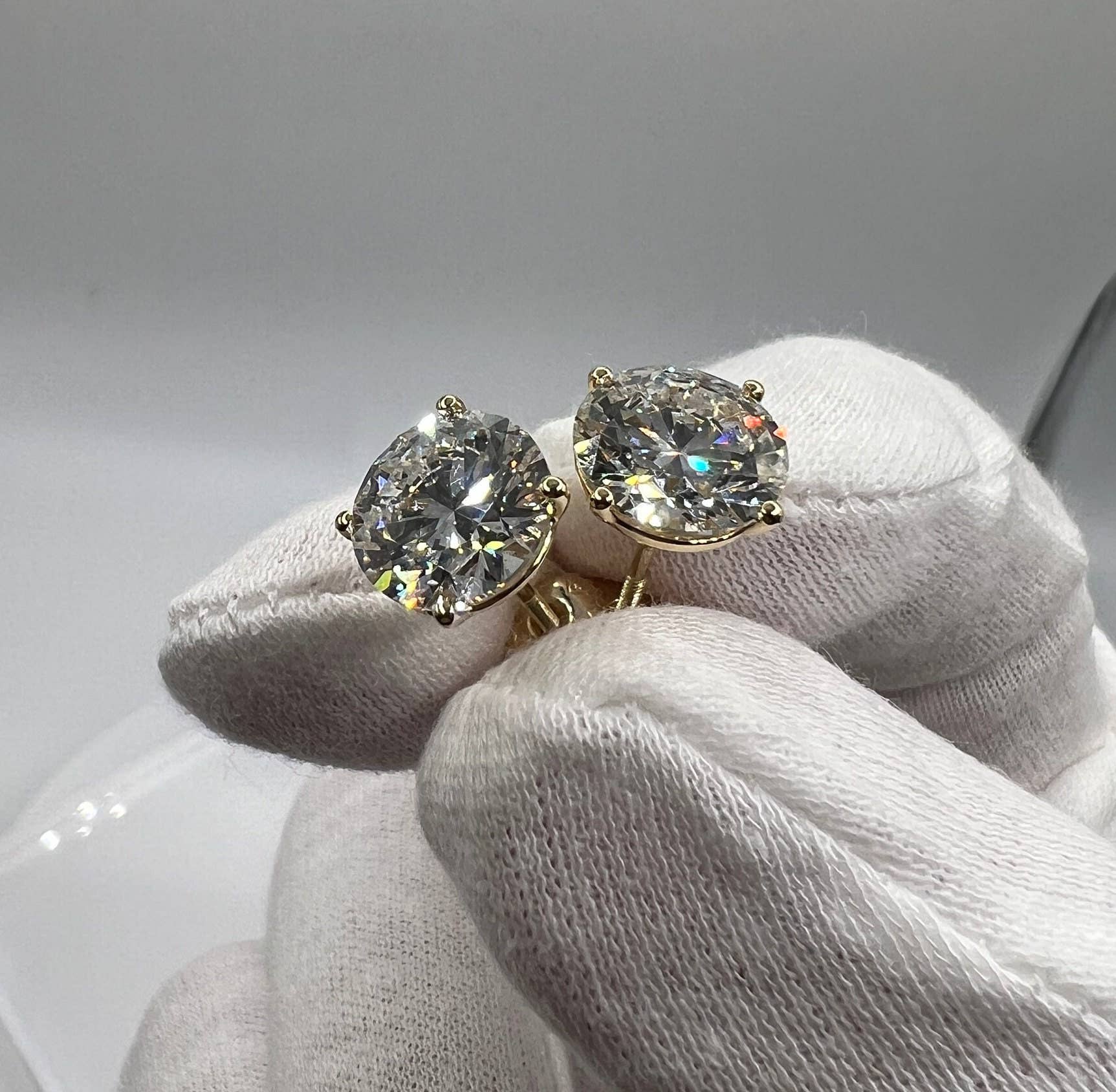 Elegant Jewels LLC - Vente Clous d'oreille - Boucles d'oreilles en or 14KT avec diamants ronds de laboratoire .5 CT4