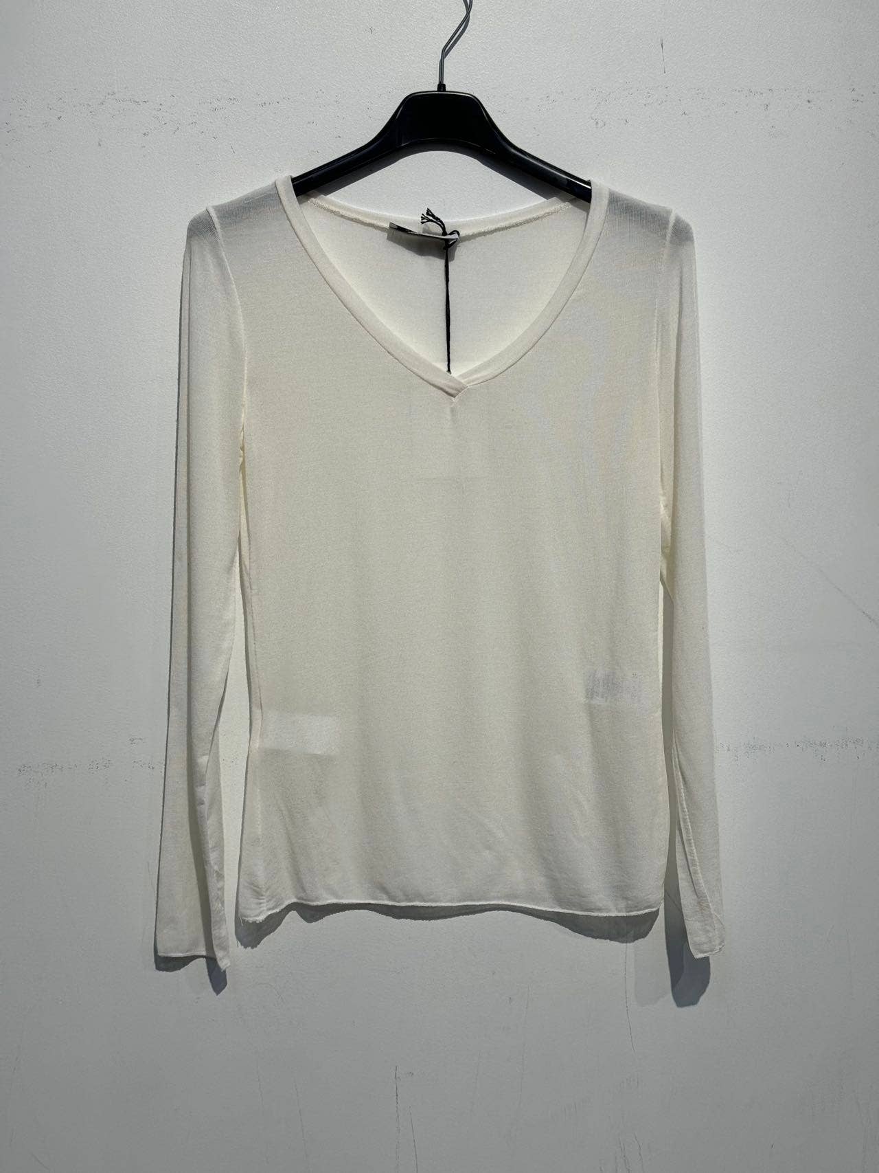 NOELINE - Wholesale T-Shirt - Women's - Cashmere V-neck top 088566