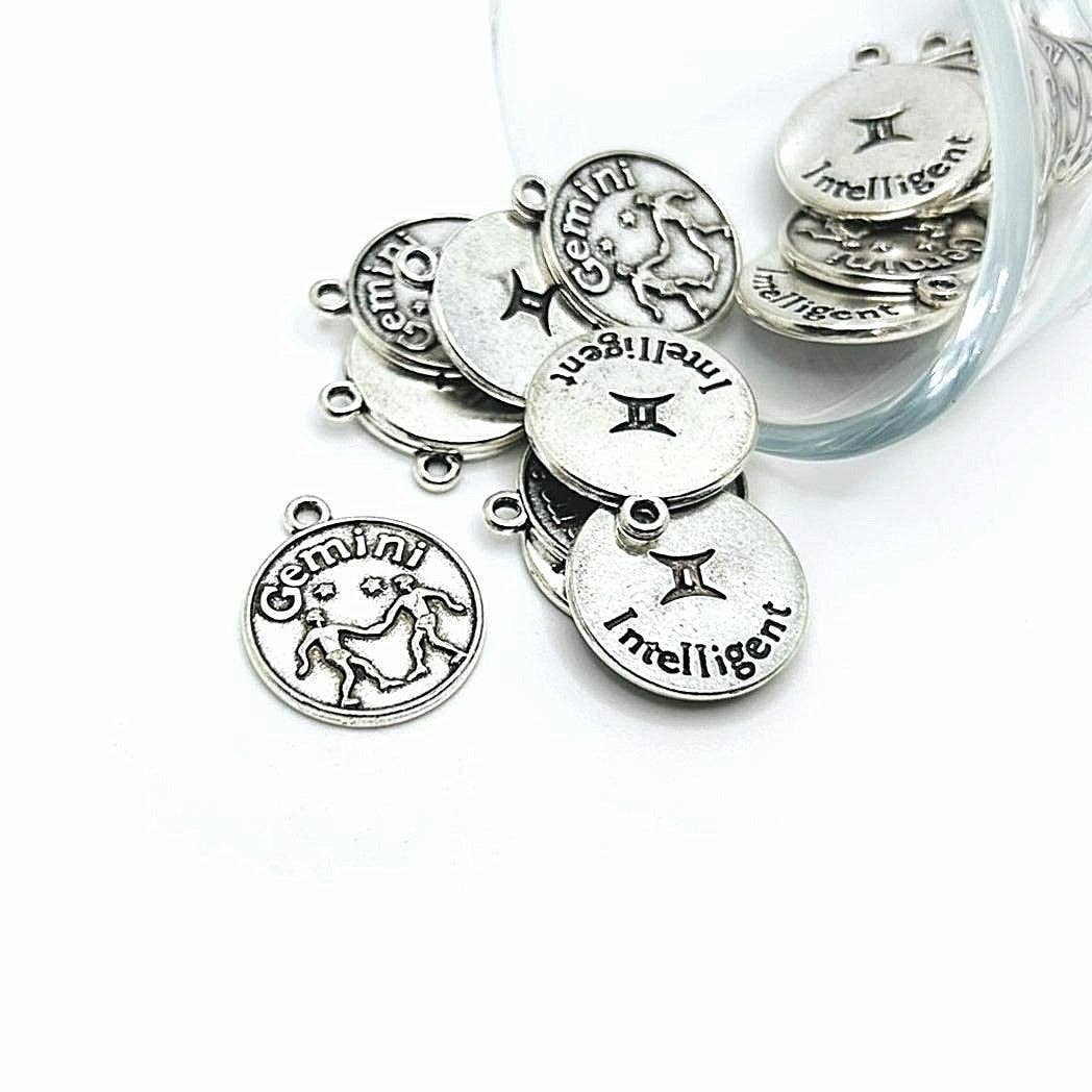Guerrilla Charm – wholesale Individual charm/pendant – Silver Gemini Zodiac/Astrology Coin Charms, 17x20mm