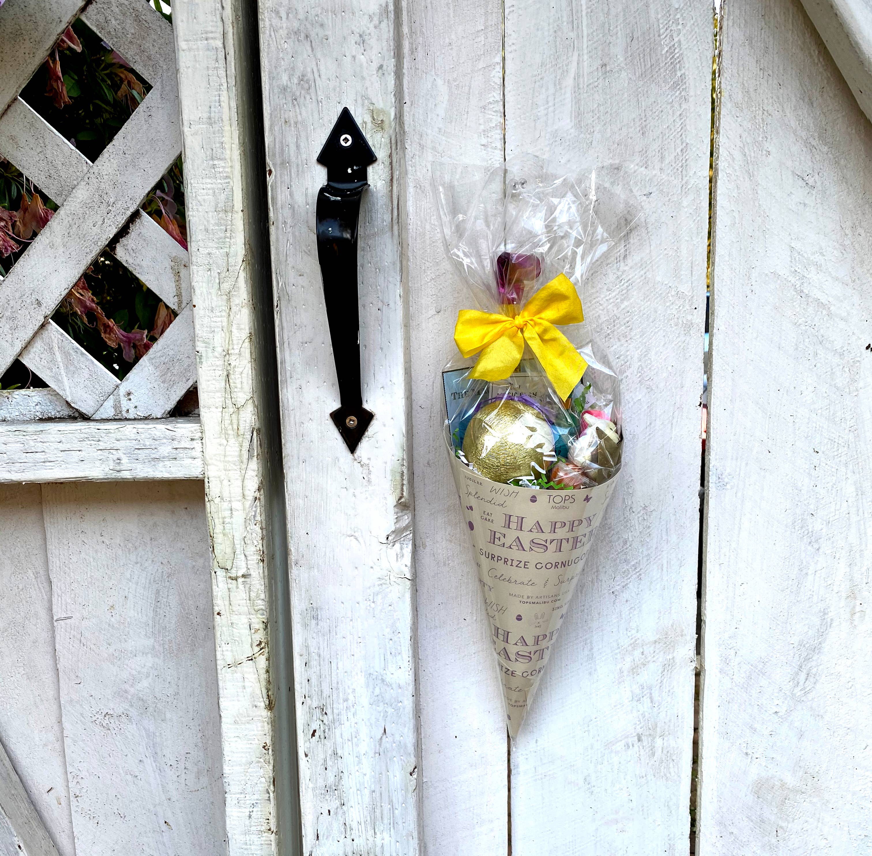 TOPS Malibu - Wholesale Gag Gift/Novelty Gift - Surprise 16" Cornucopia - Easter1