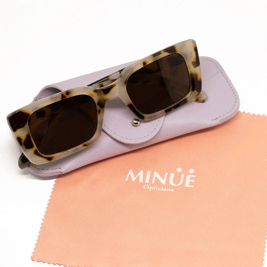 Minue Opticians - Wholesale Sunglasses - Women's - LAWRENCE GUIZA 25. Sunglasses3