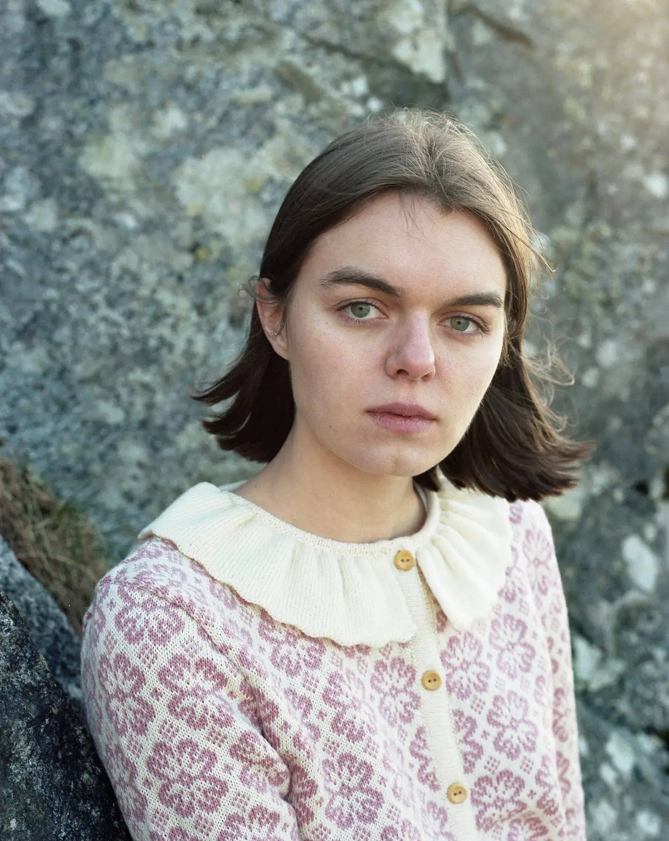 Norlender Knitwear AS - Vente Cardigan – femme - Cardigan en laine Lisa avec col audacieux (621)3