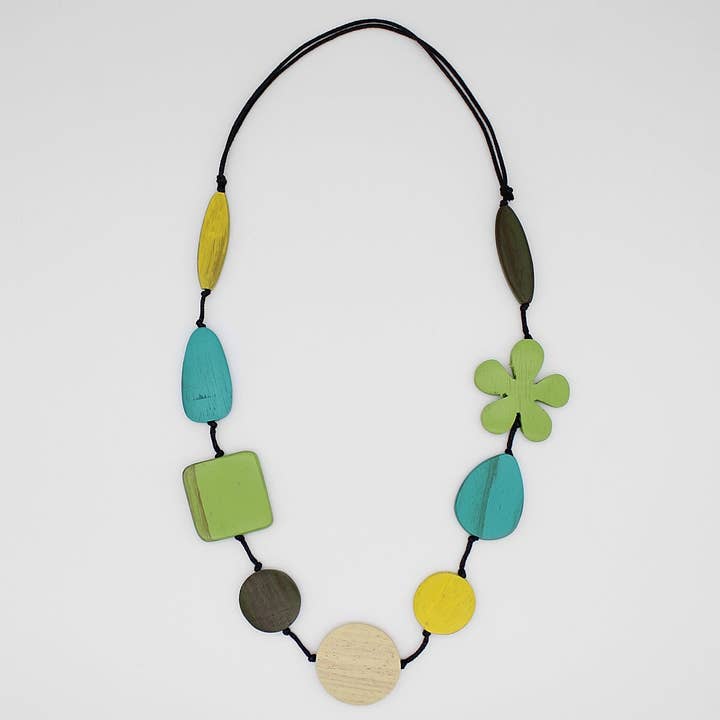 Collana in legno Green Blossom per la vendita all'ingrosso da parte di Sylca Designs