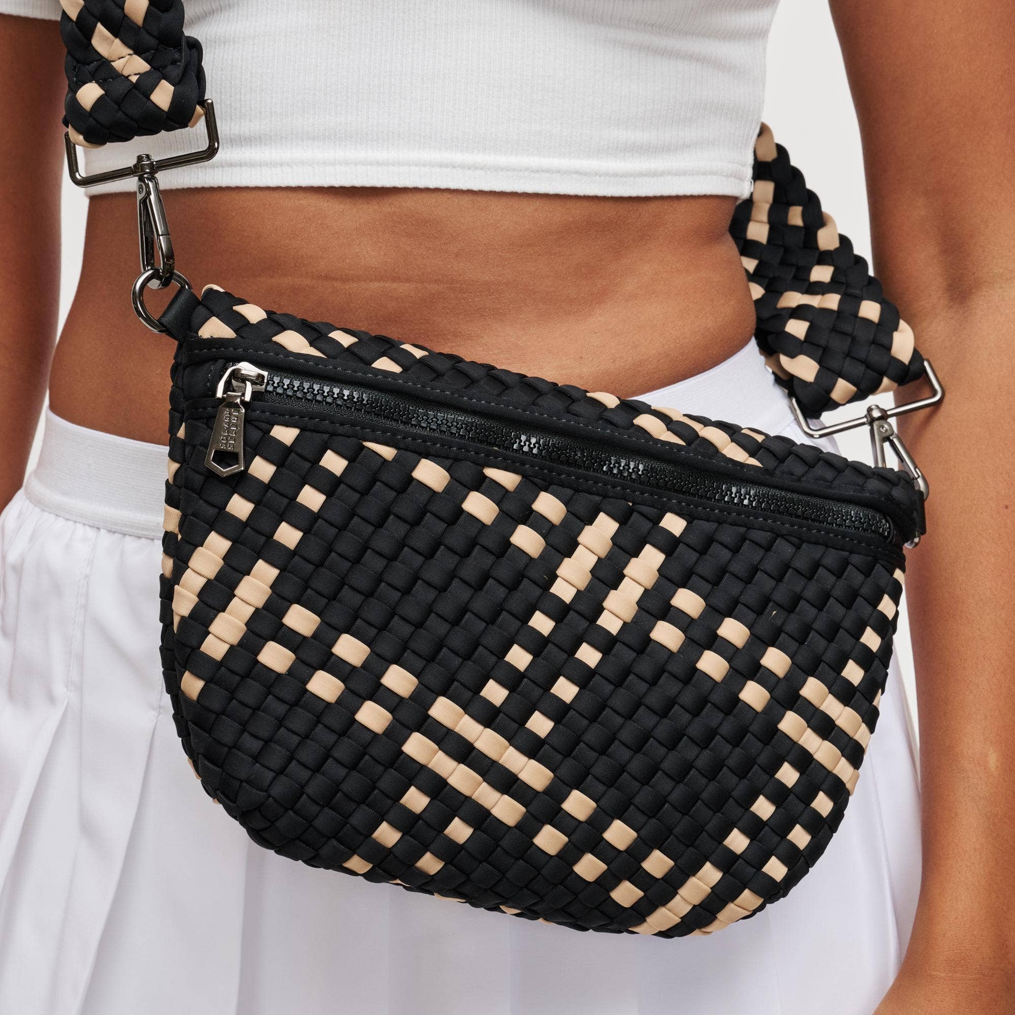 Sol and Selene - Vendita all'ingrosso Borsa a tracolla - Donna - Ethereal - Borsa a tracolla intrecciata in neoprene91