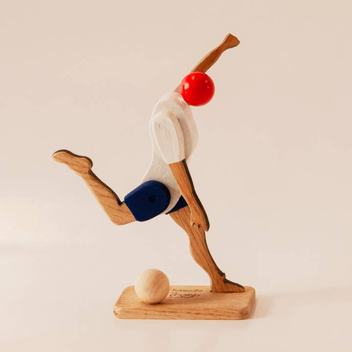 Mobjo - Wholesale Decorative Figurine - Wooden footballer figure4