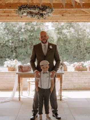 Dickie Bow - Wholesale Kledingset - Baby - Harrison Sage Groene Jongens Vlinderdas en Eucalyptus Bretels Set5