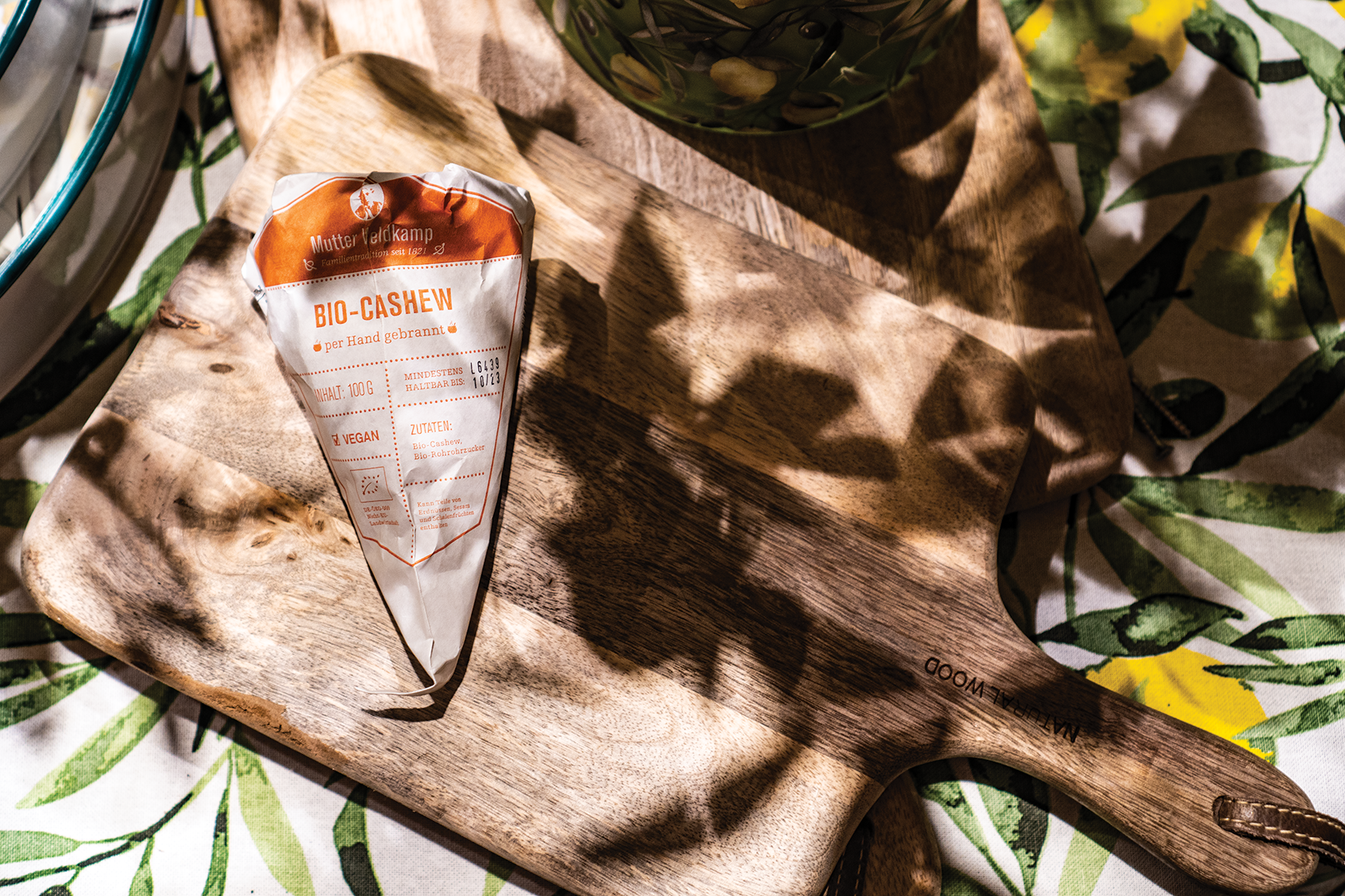 Hamburger Goldmandeln – Frutos secos por atacado – Castanhas de caju orgânicas queimadas em embalagem pontiaguda1