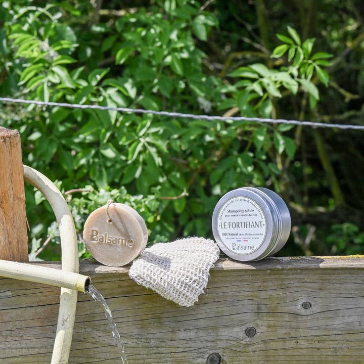 BALSAME - Wholesale Horse Conditioner/Grooming Aid - THE FORTIFIER, Solid shampoo3