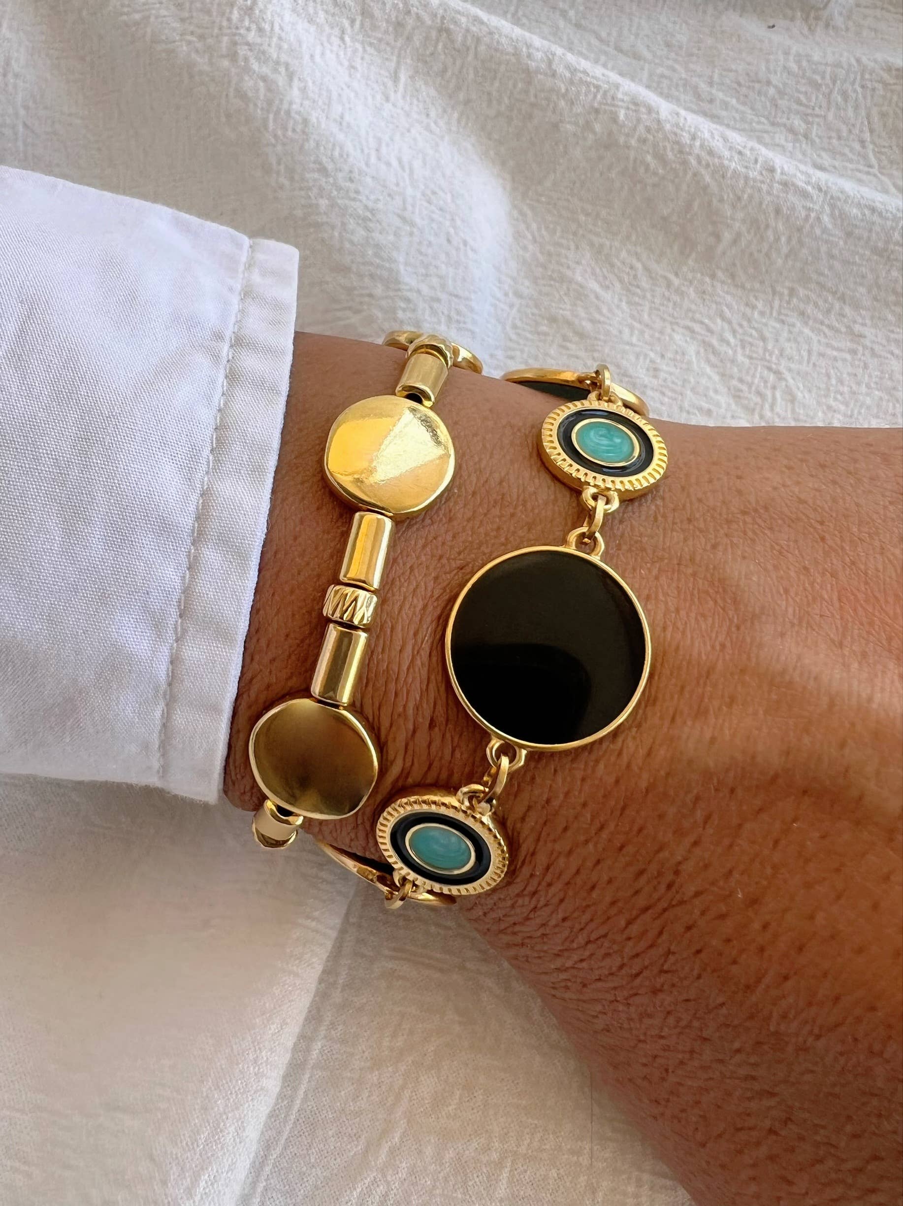 Christina Christi - Wholesale Armband met kralen - Gouden ronde kralenarmband, armband met schijfkralen en emaille4