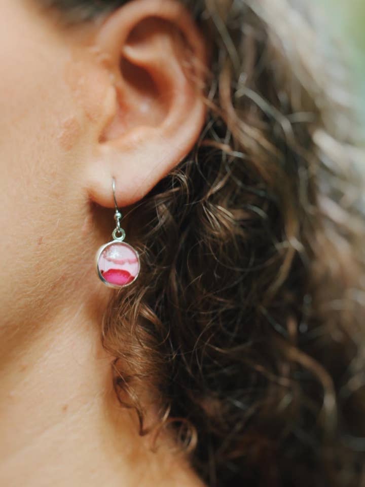 Handbemalte Ohrhänger für den Großhandel von Handmade by Zoe Campbell