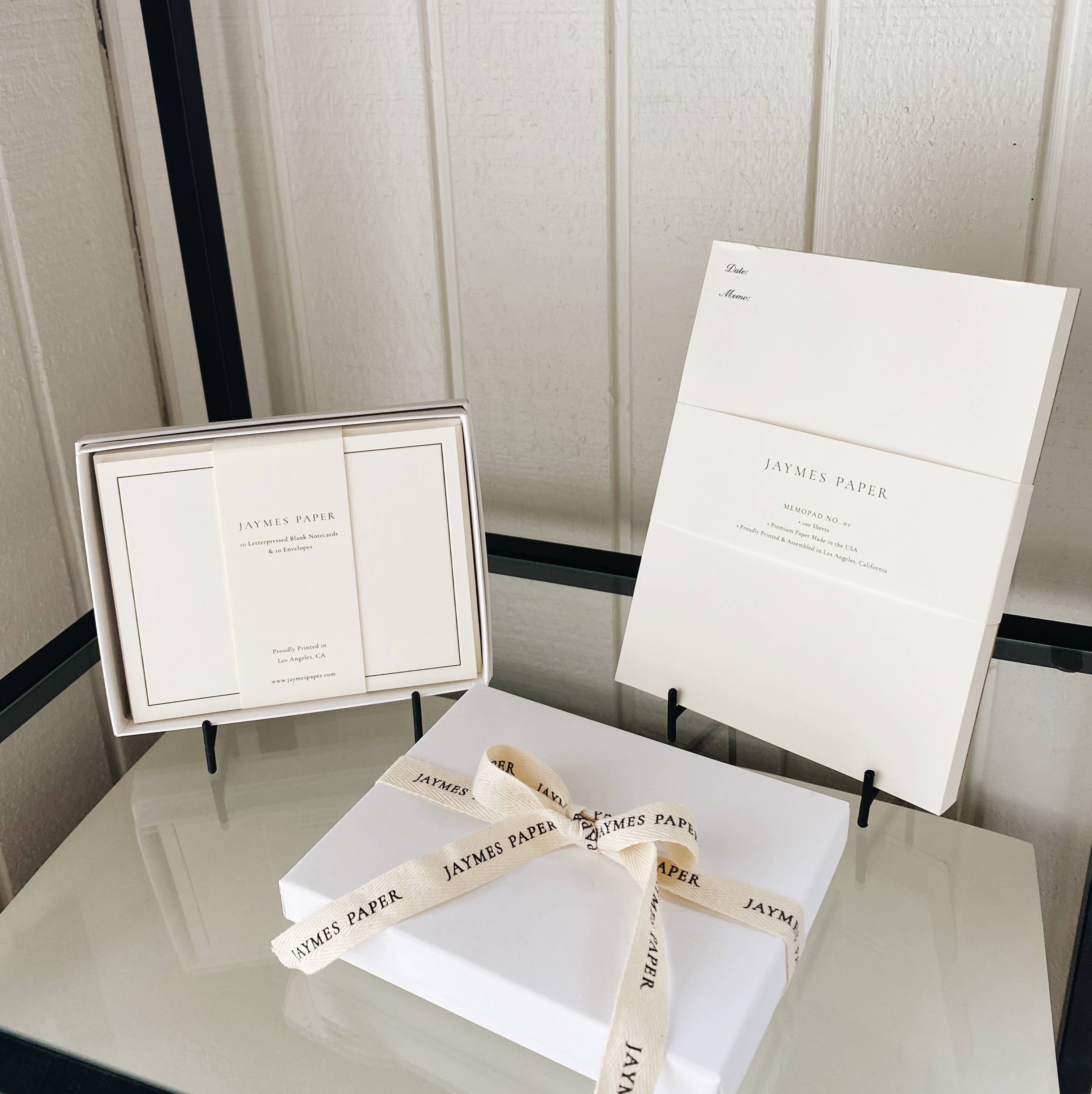 Natural Tarjetas con impresión tipográfica No. 02 Juego de 10 de venta al por mayor en Faire3