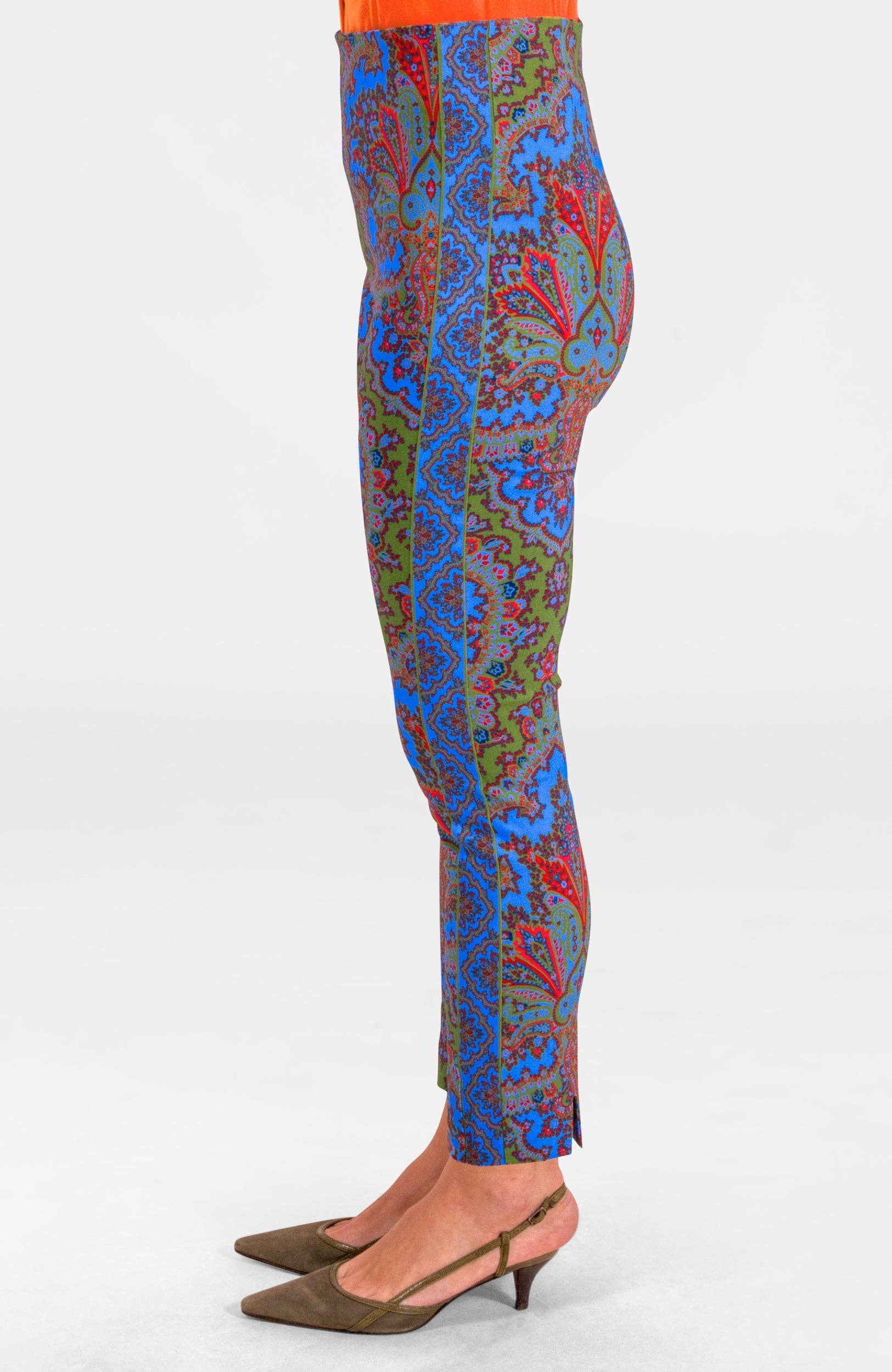 Gretchen Scott LLC – Großhandel Hose – Damen – Gripeles Pull-On-Hose - Leidenschaft Paisley1