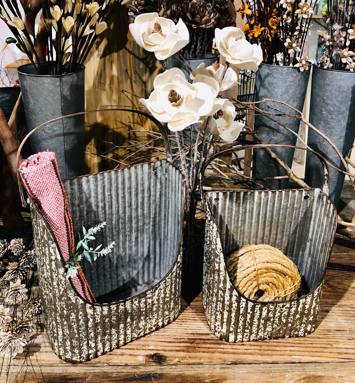 Wilco Home - Wholesale Bucket/Pail - Set Of 2 Coal Buckets For Wall/table1