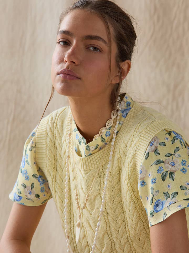 Otto Strickweste - Buttergelb für den Großhandel von Lanhtropy