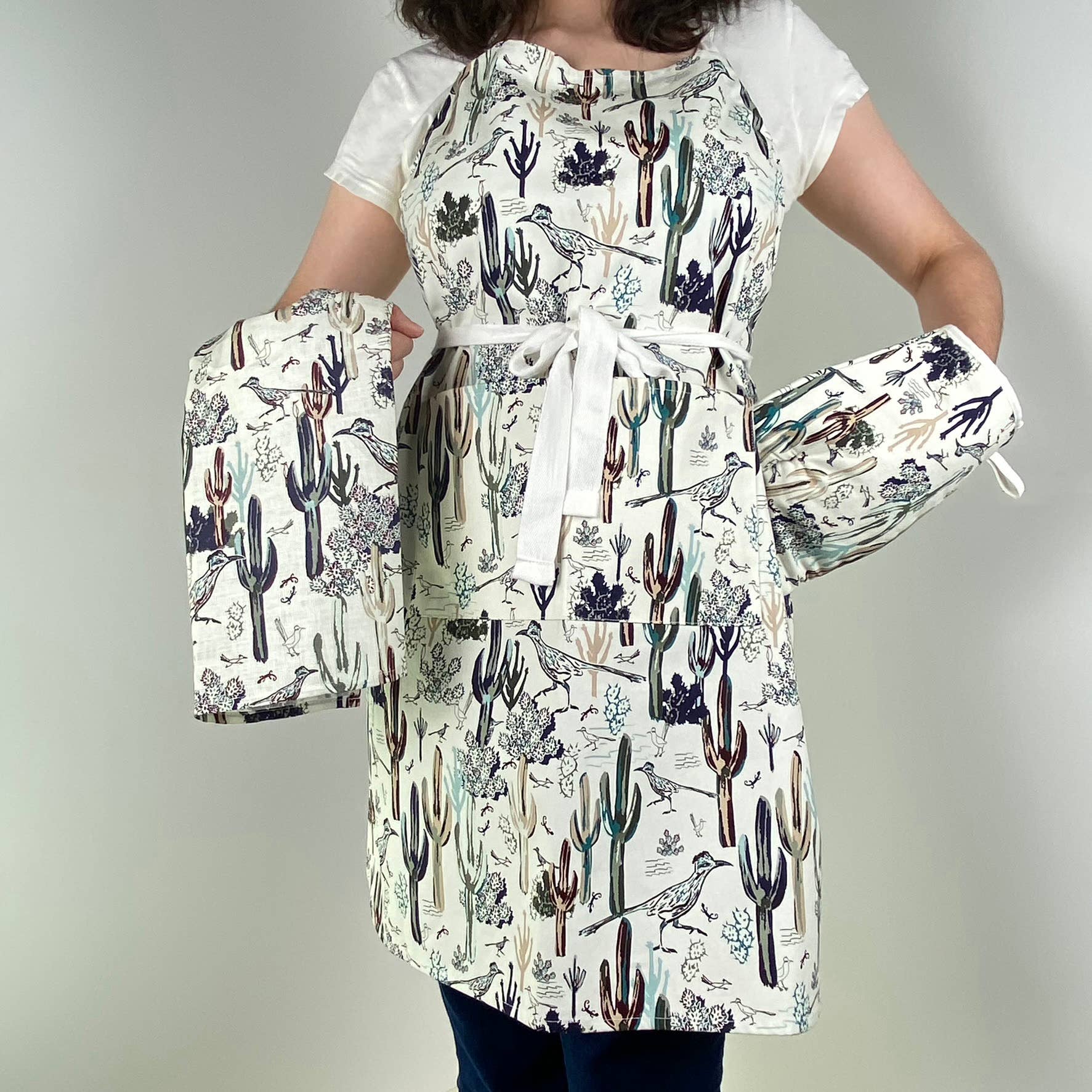 Cher the Fire - Wholesale Apron - Cotton Apron, Roadrunner After The Rain - Southwest cool1