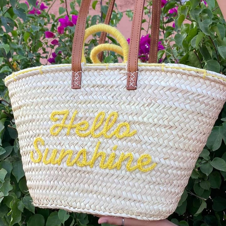 Straw Beach Bag – French Market Style with Leather Handle for wholesale by craftberber