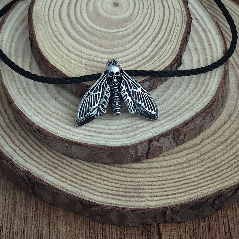SALINA TRADING INC - Wholesale Pendant/Charm Necklace - Vintage Gothic Skull Moth Pendant Necklace Alloy Chain4