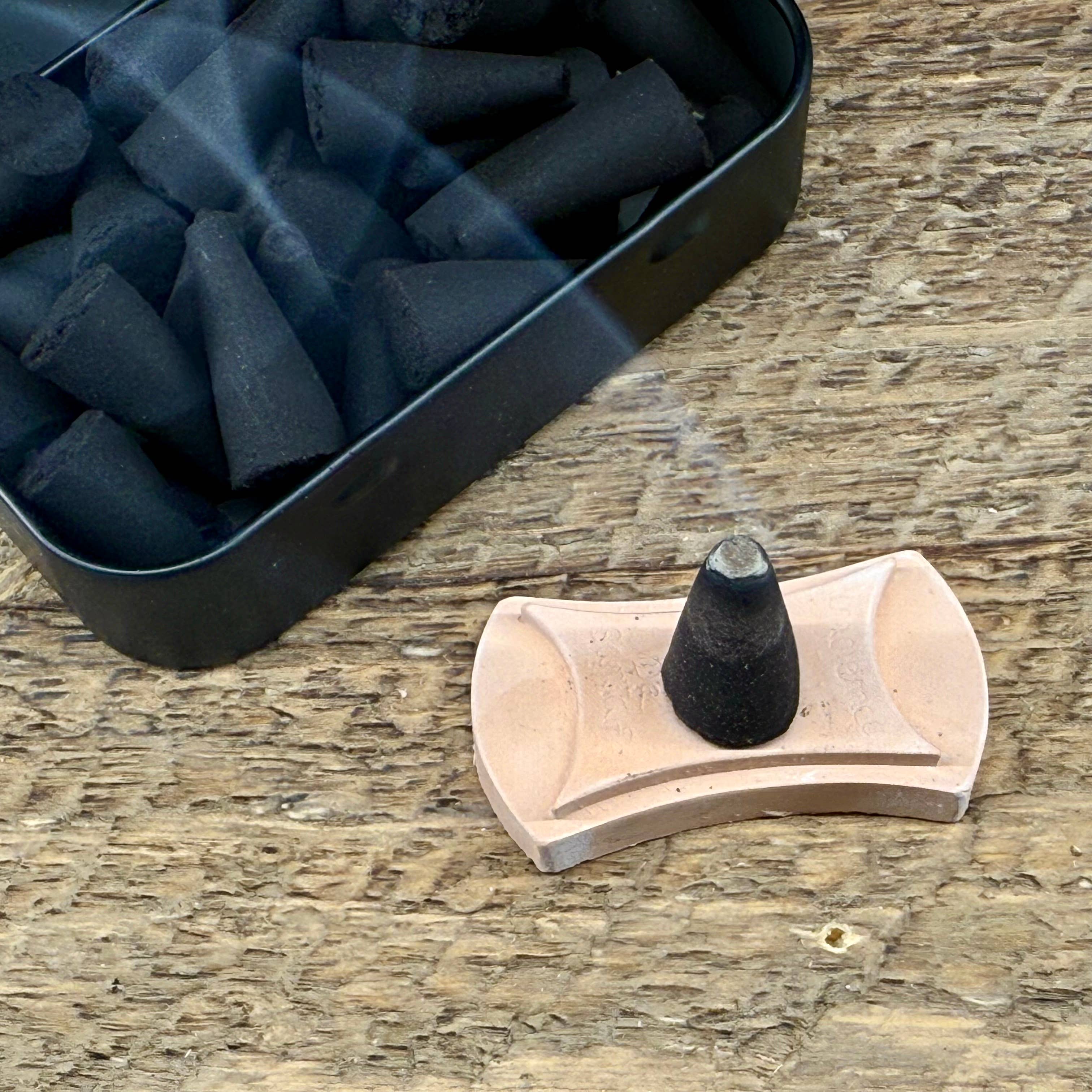 Tres Cuervos - Wholesale Incense - High Desert Apothecary Charcoal Incense Cones4