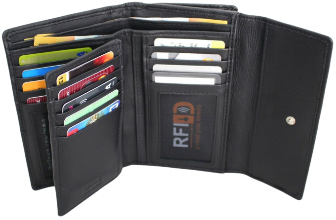 hide & chic – Engroshandel Tegnebog - Dame – RFID pung i fuldnarvet koskindslæder. Sort, brun, blå eller rød. Stil nr. 21004 Hide & Chic30