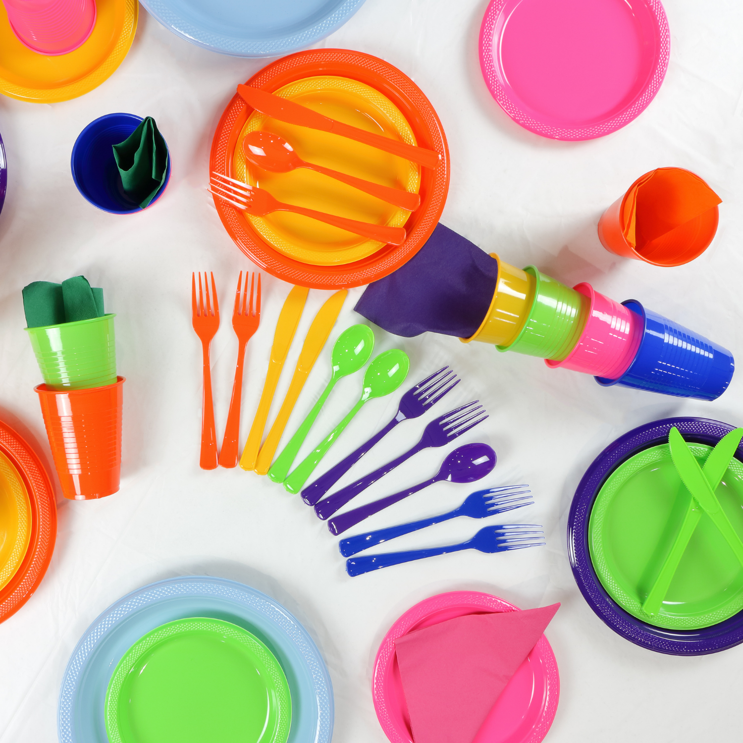 Lime Grøn 12 ounce Lime grøn plastik kopper - 50 Ct. for engroshandel på Faire2