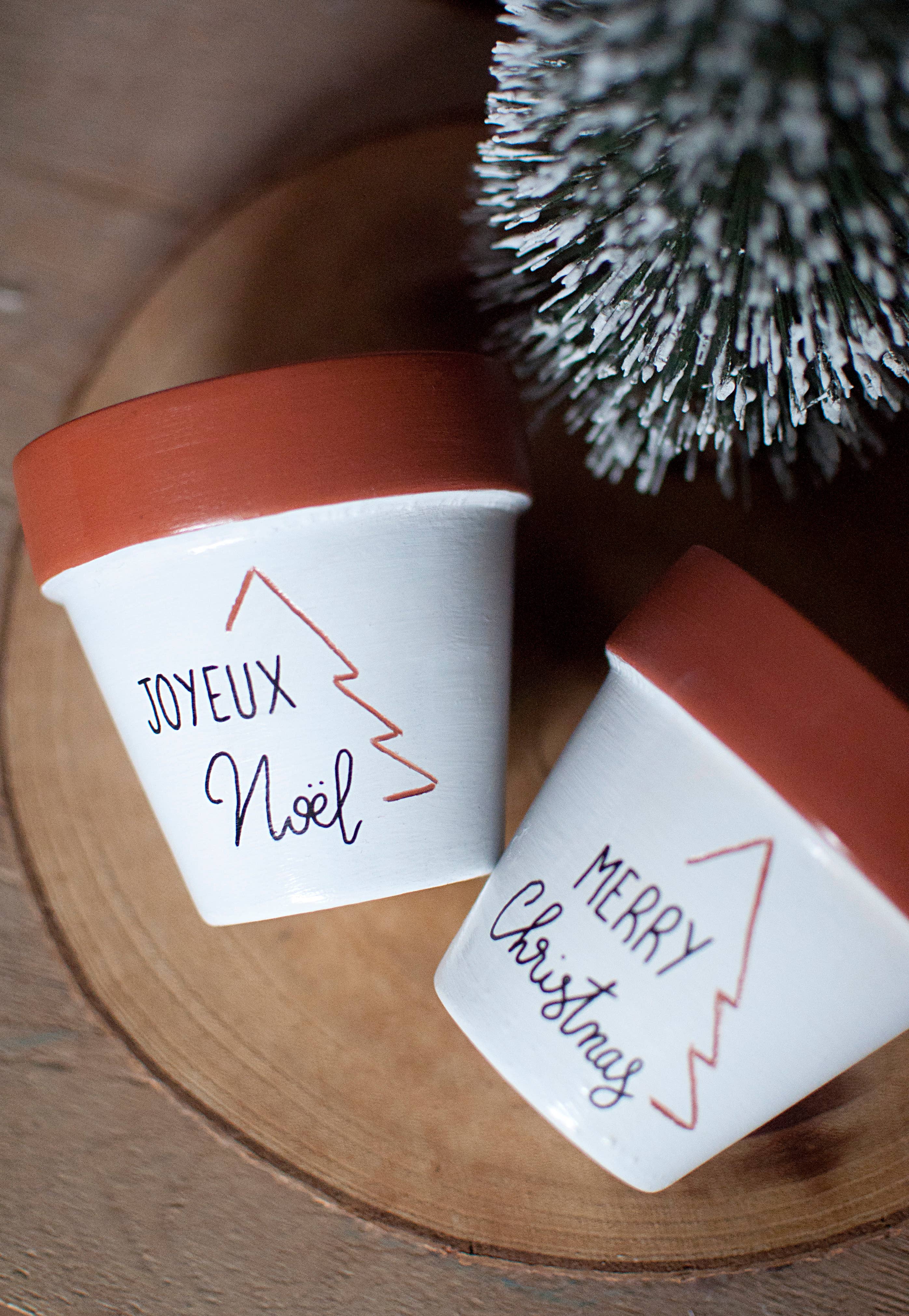 Happypots.fr - Wholesale Plant Pot - Terracotta Cachepot: Joyeux Noel / Merry Christmas1