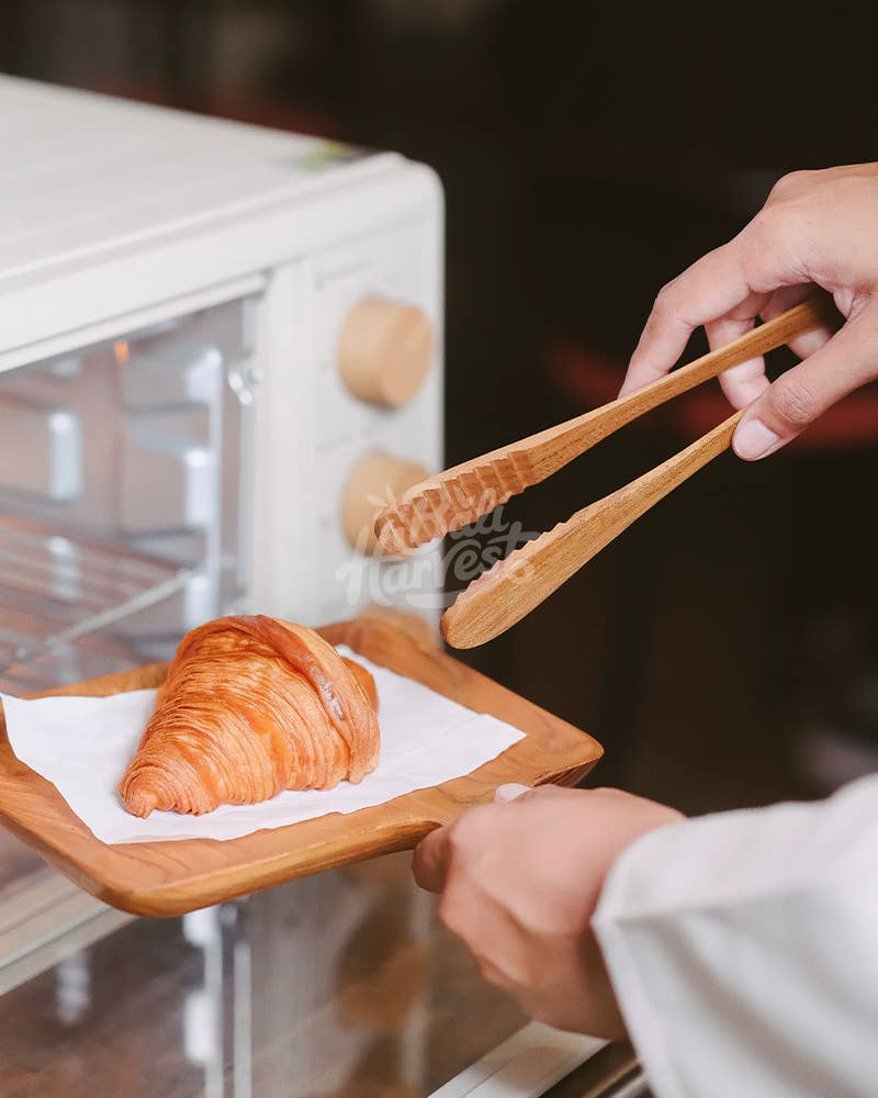 Bali Harvest – Großhandel Küchenzange – Teakholzzange, lange Salatzange, Brot, Toast, Nudelzange1