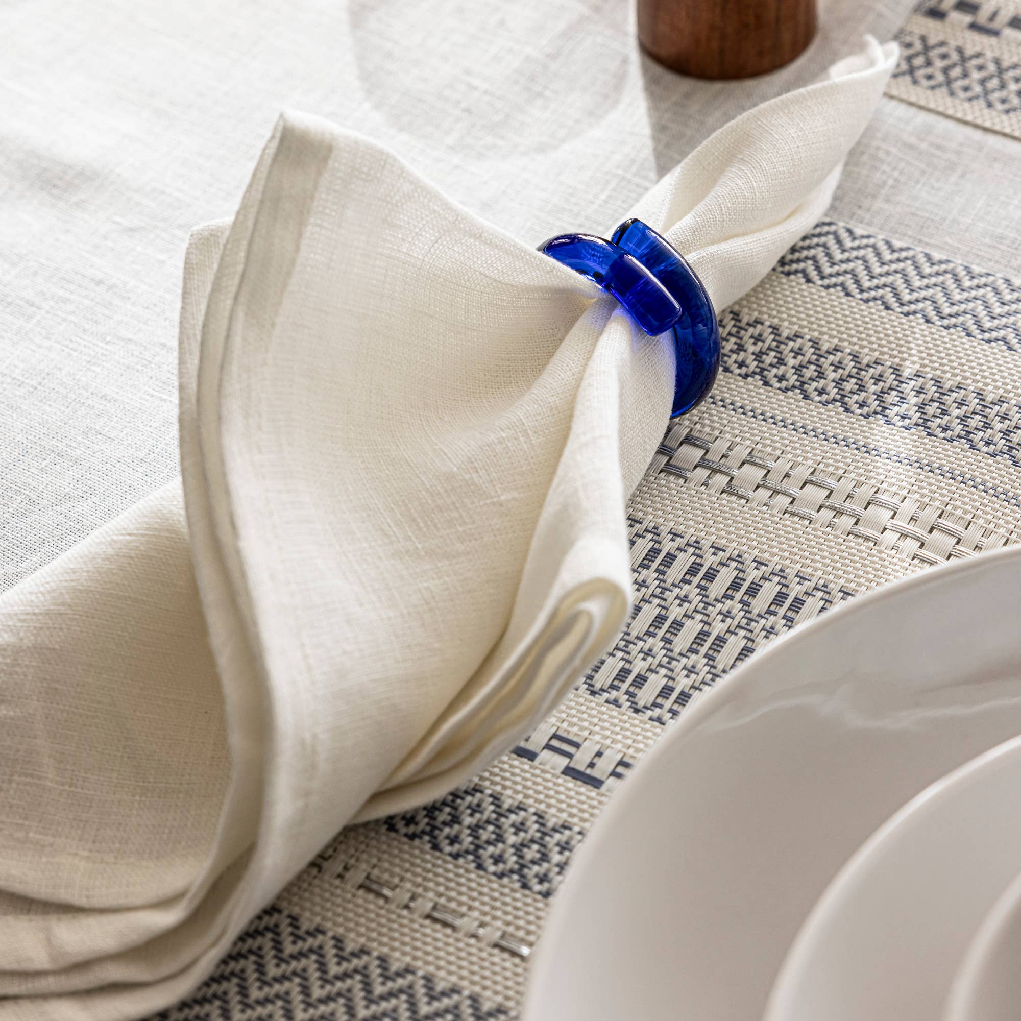 over&back - Wholesale Napkin Ring - Glass Napkin Rings – Hosting Essential – Set of 44