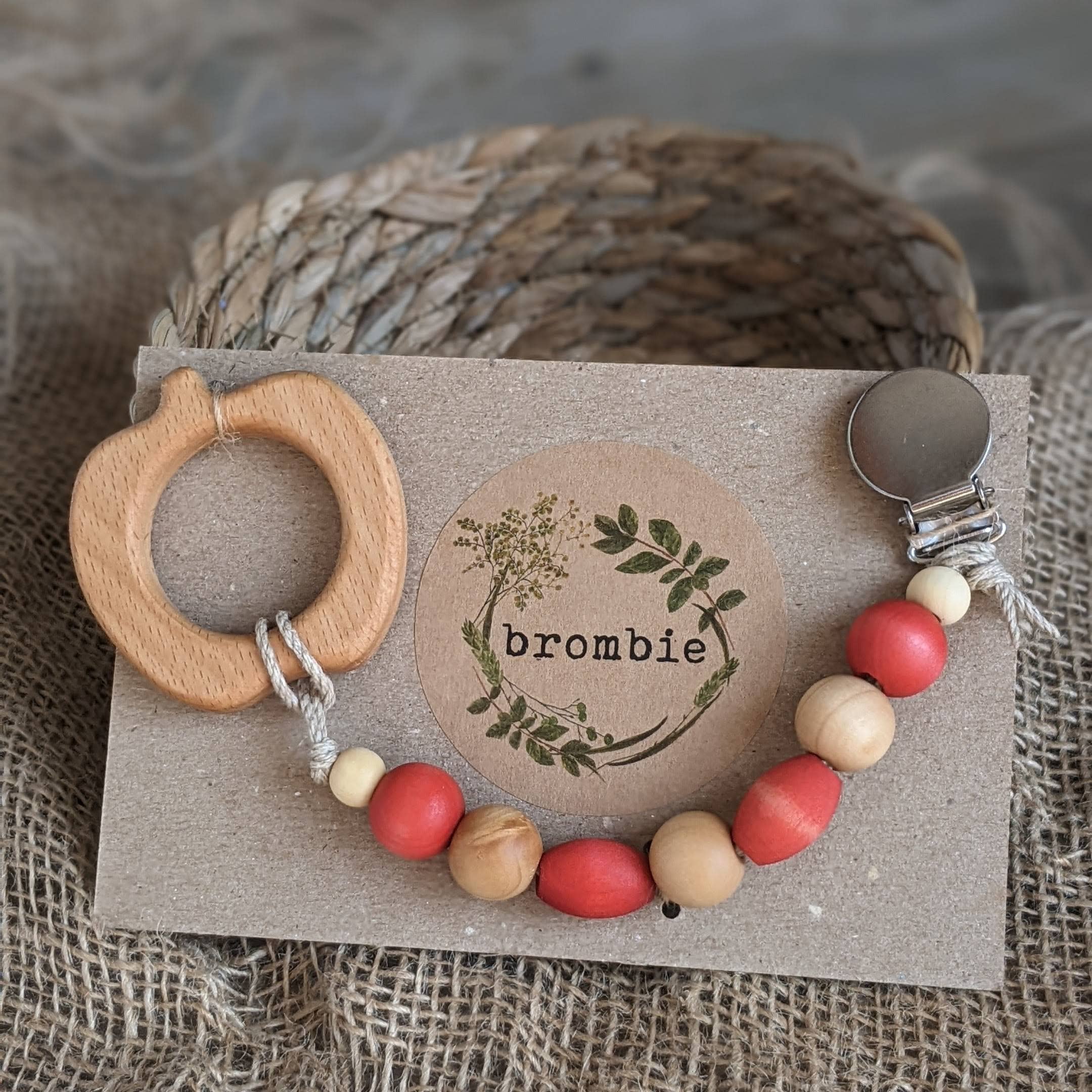 Brombie - Wholesale Pacifier Clip - Baby - Plant-based dyed wood bead pacifier clip with wood teether3