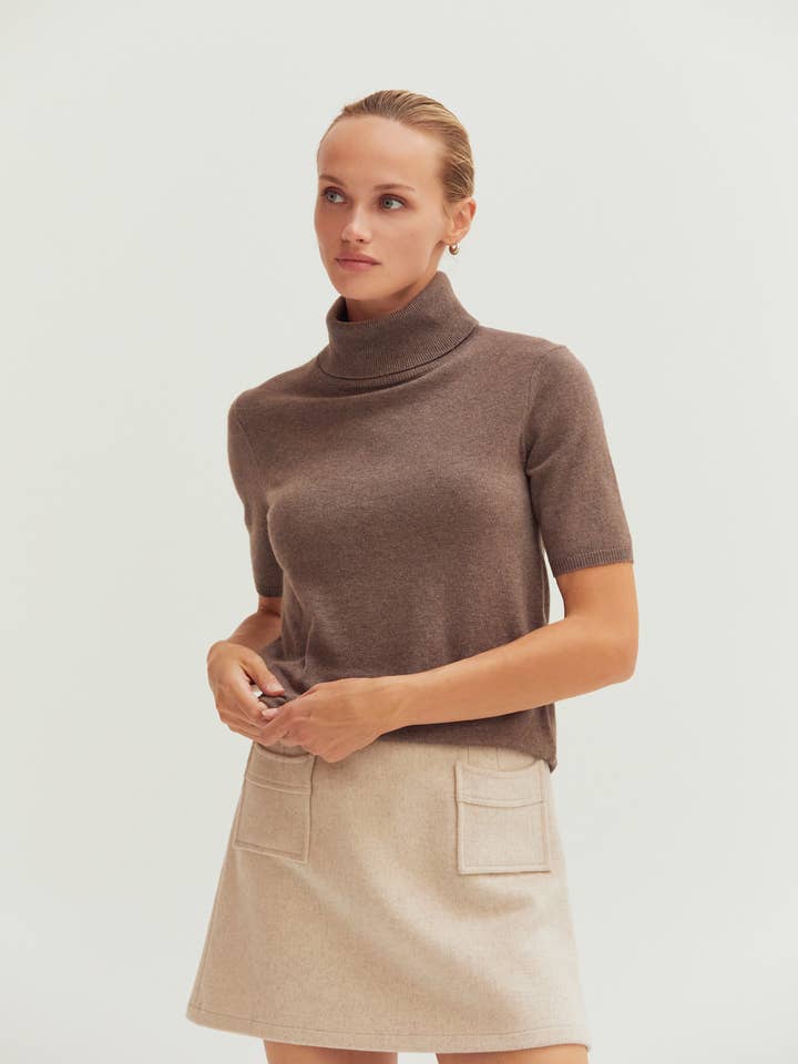 CT9256 - Haut col roulé en cachemire mélangé Elena pour la vente par Crescent