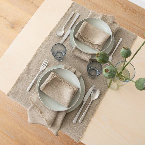 LinenMe - Wholesale Dinner & Cloth Napkin - Linen Napkin Natural Rustic3