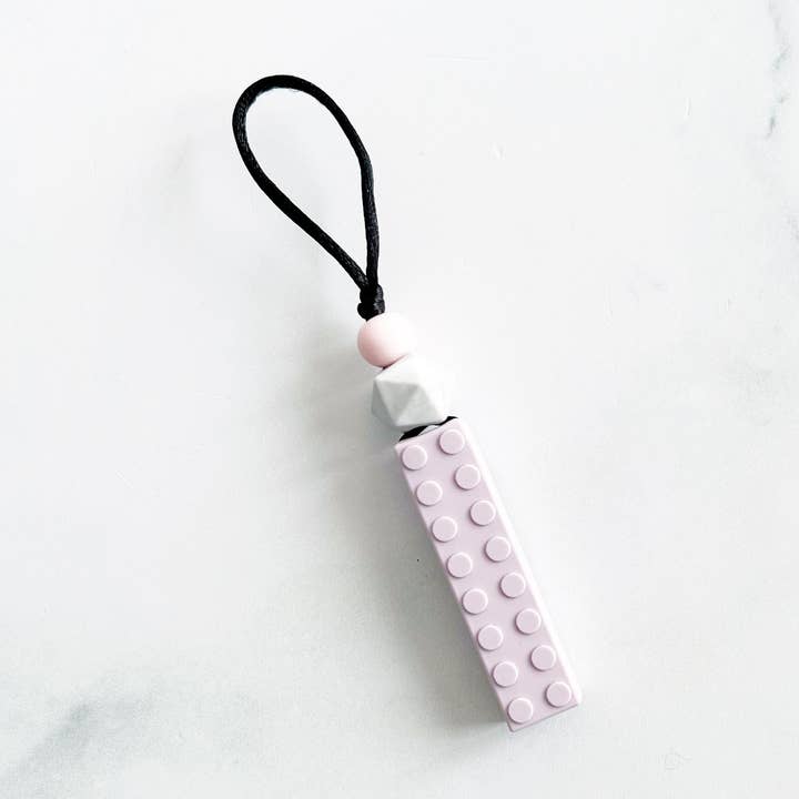 Attache zip lego for wholesale by Création cocolyly inc.