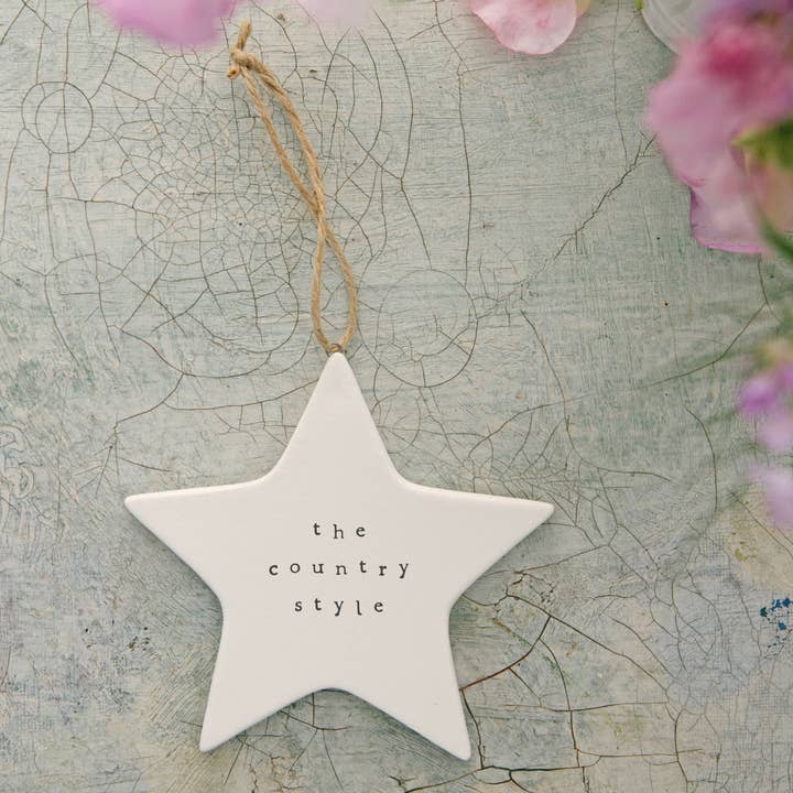 Décoration Étoile Plate Mate en Céramique Personnalisée pour la vente par Made by Shannon