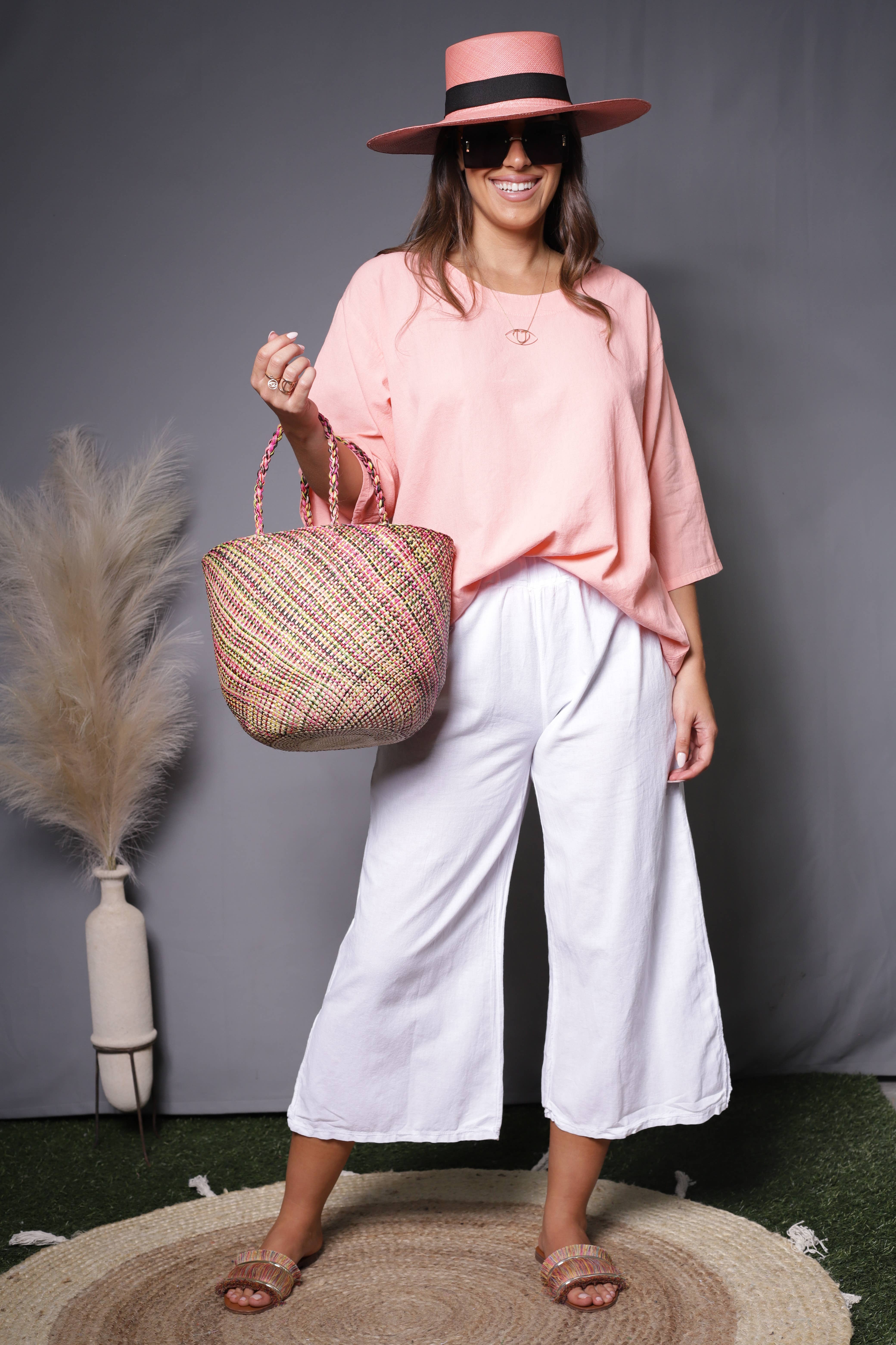 Giocam – wholesale Pants – Women's – 214 Capri Liz