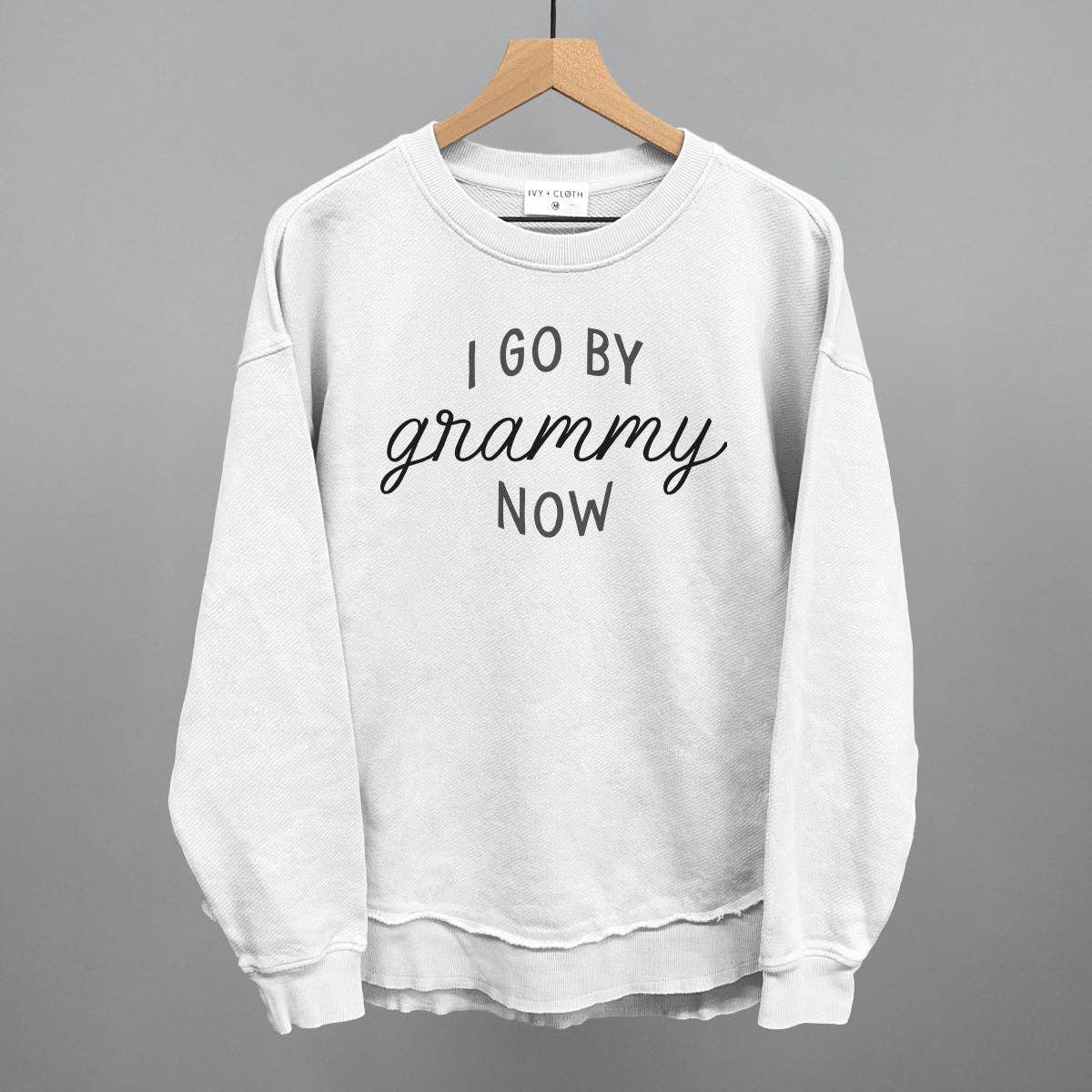 Ivy + Cloth - Vente Sweat-shirt à imprimés – femme - I Go by Grammy Now6