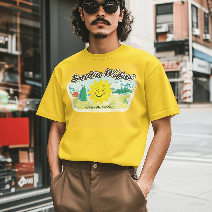 www.sweetvintagetees.com - Wholesale Screen Printed T-Shirt - Unisex - Gerrit’s Satellite Wafers® the Original 1950s Tee2