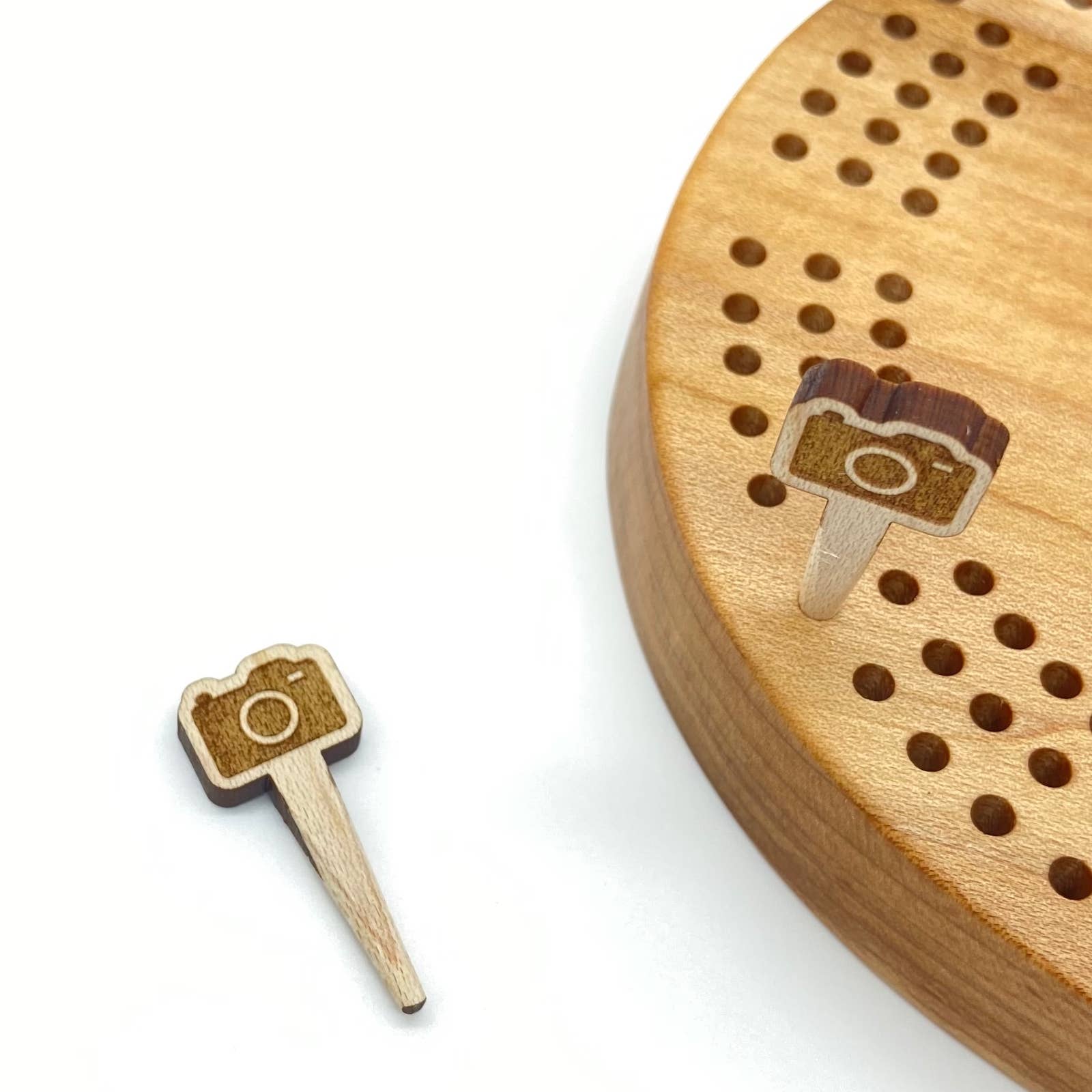 Cast & Carve - Venta al por mayor Juegos de mesa - Pinzas para cribbage, diseño de vida silvestre y cualquier diseño personalizado19