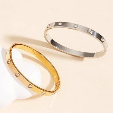 JOSSLYN by wall to wall - Wholesale Bangle Bracelet - 18K NON-TARNISH WATERPROOF STAINLESS STEEL BANGLE | 40B5153
