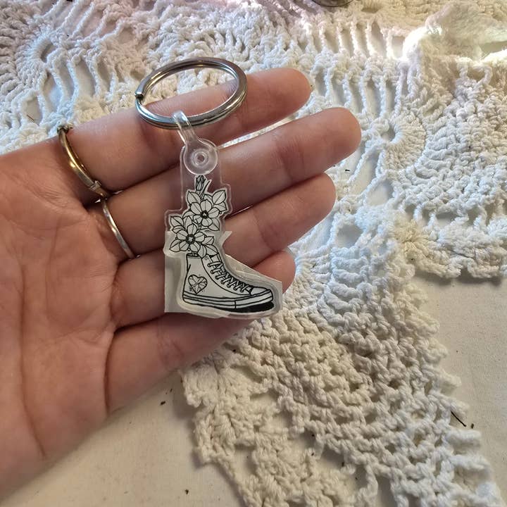 Chaotic Crystal Chick Co. - Wholesale Keychain – Women's - Sneaker with Flowers Keychain