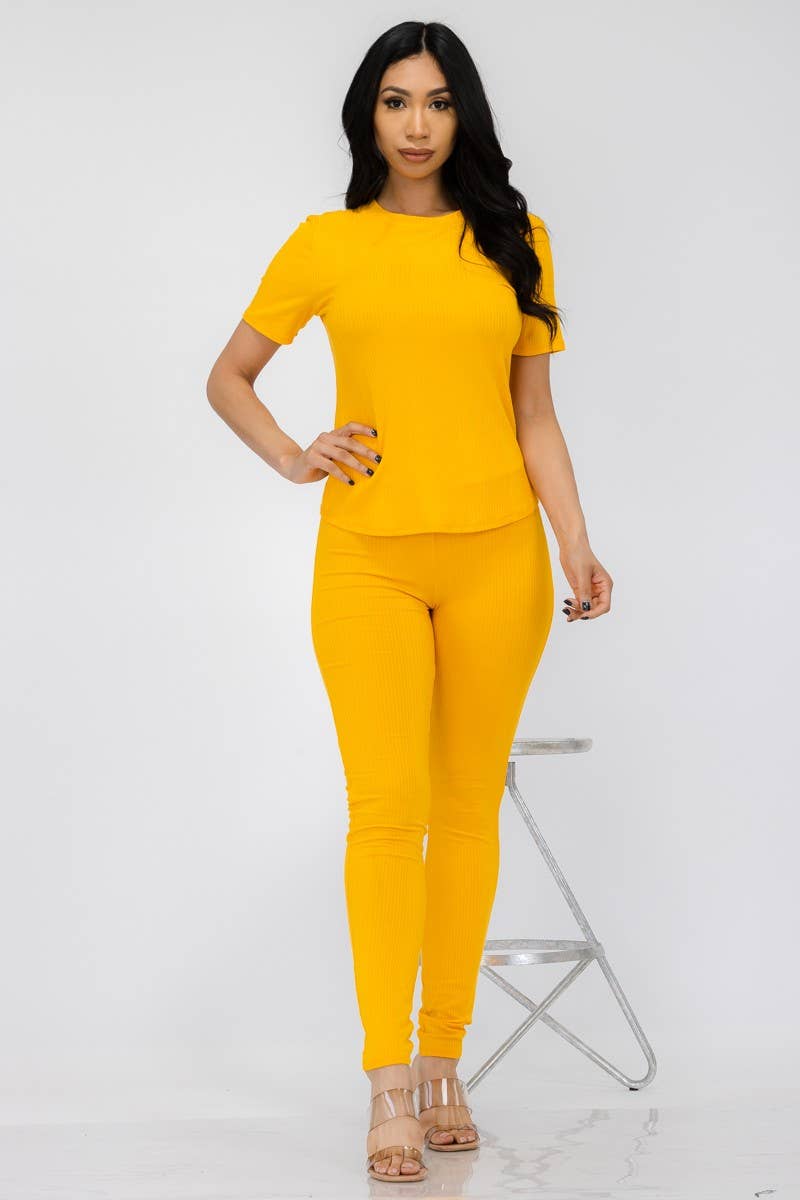 H&H Fashion Inc. – Großhandel Set aus Oberteil und Hose (NICHT Loungewear) – Damen – HH612X-RIB - Geripptes Hosenset, 3-teilig0