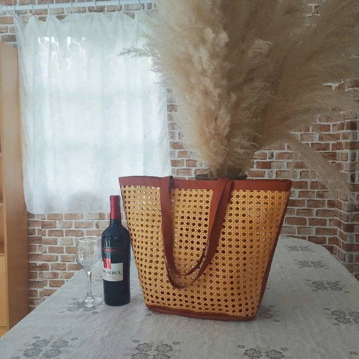 H-H - Wholesale Beach bag - Hollow Out Rattan Handbag , Beach Bag ( 198TV/HH)11