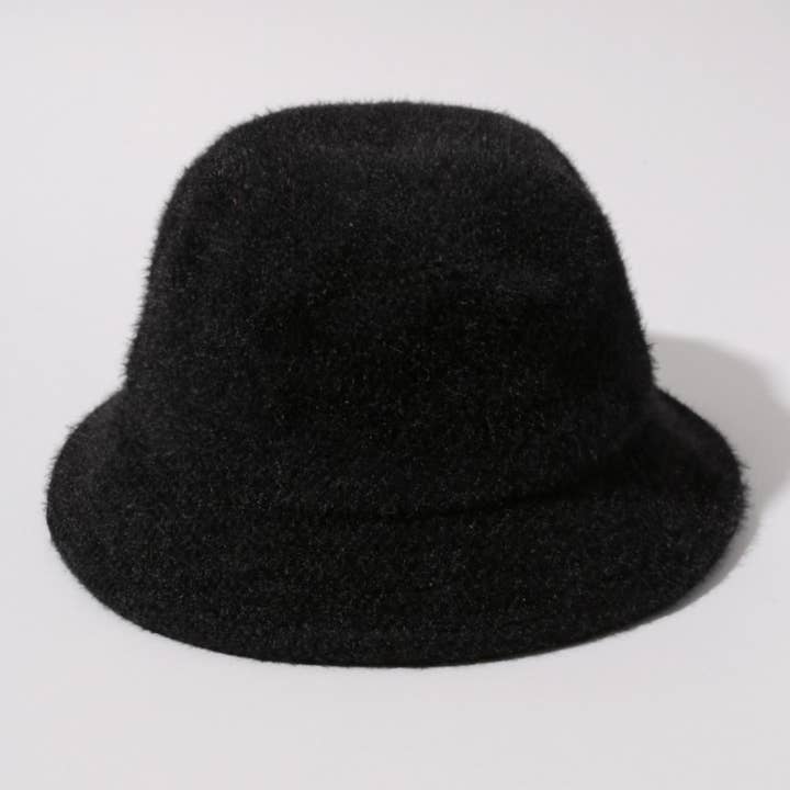 Fashion City – wholesale Bucket hat – Women's – Super Soft Feather Yarn Bucket Hat