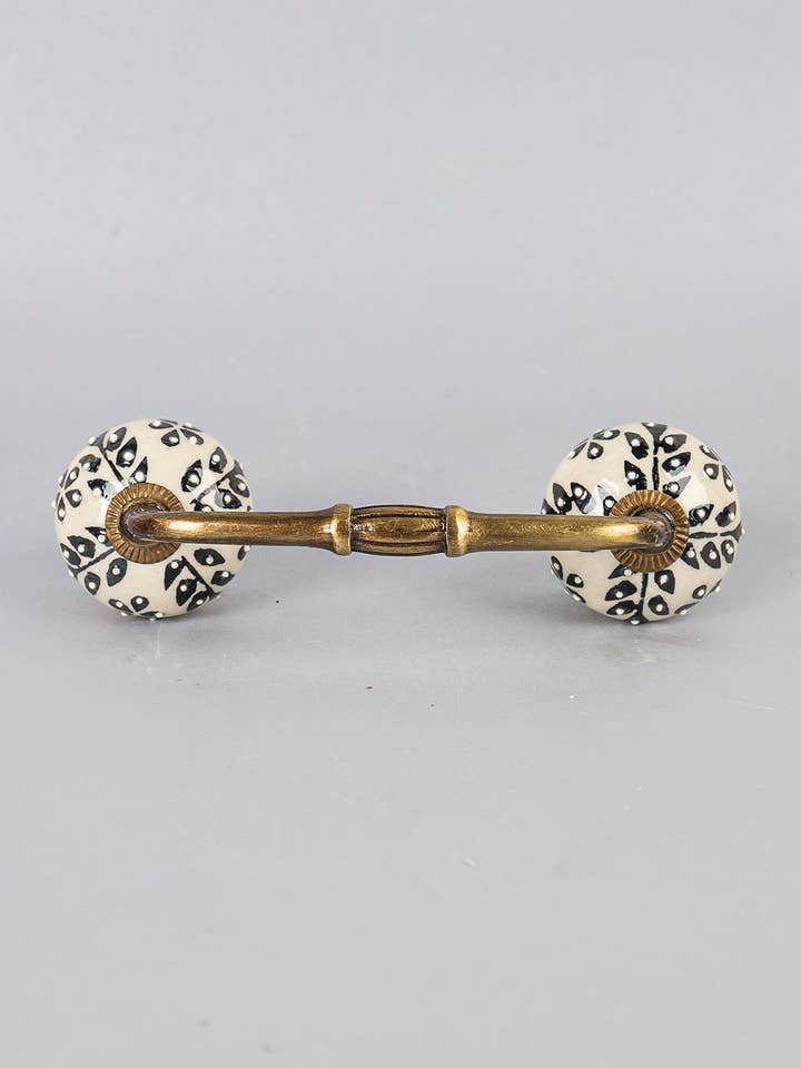 Black Design Ceramic Kitchen Cabinet Pull, Dresser Pull for wholesale by KNOBCO