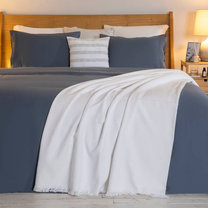 Colcha | Fumar - Blanco | 100% algodón para venta al por mayor de Pure Harmony