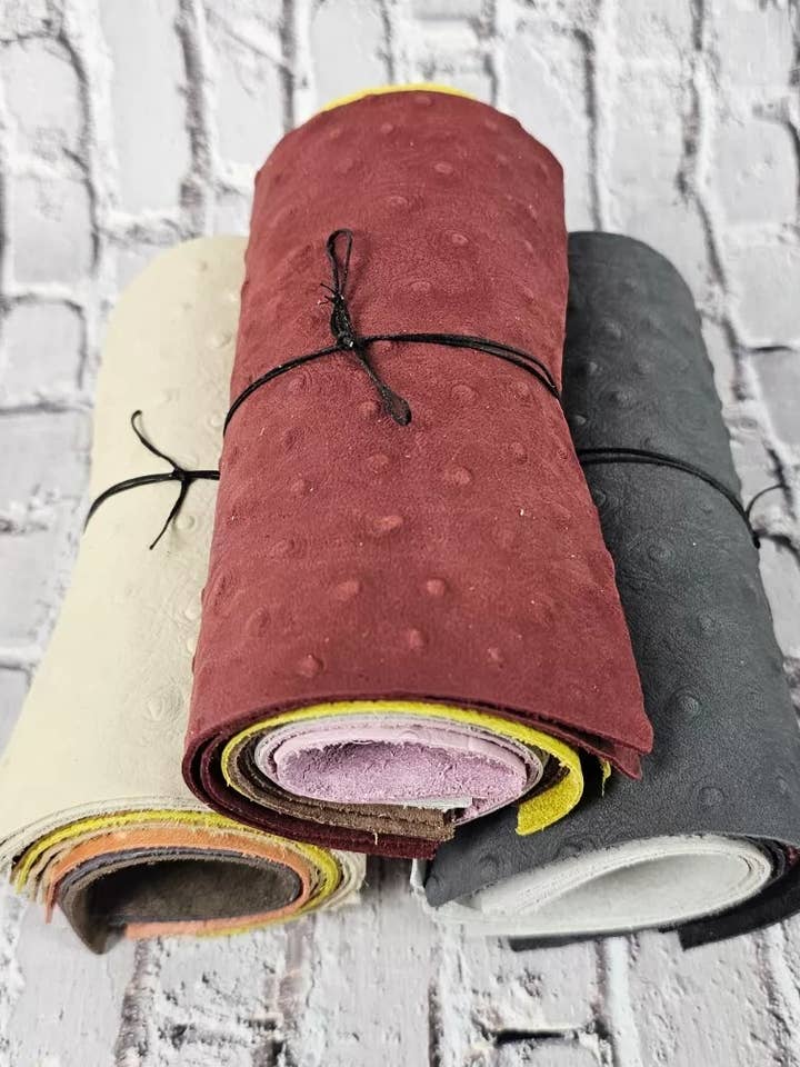 Straußenleder geprägte Lederreste Packung Kleine Größe für den Großhandel von Leatherforcraft