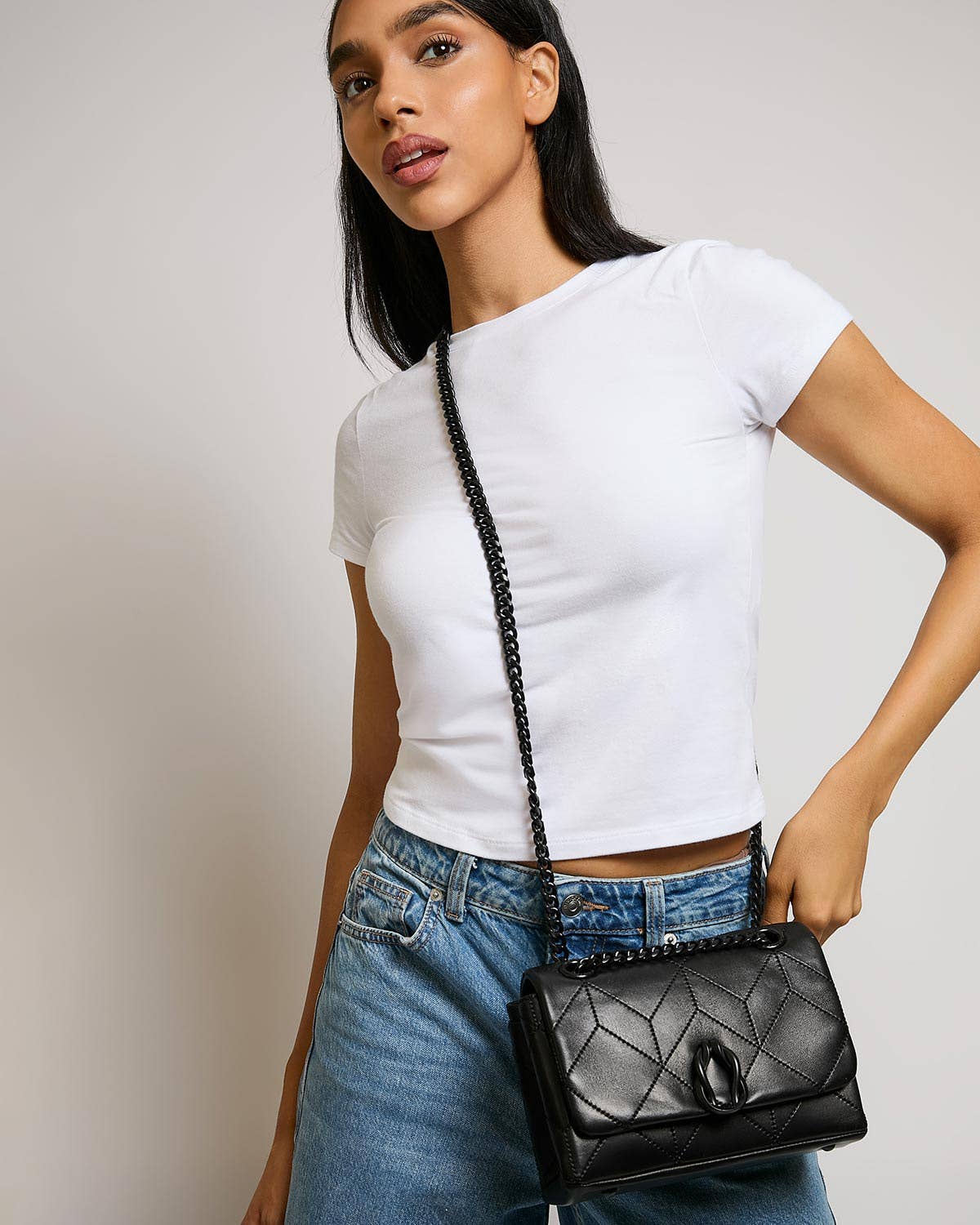 Negro Unidad Pequeño Hombro de venta al por mayor en Faire1